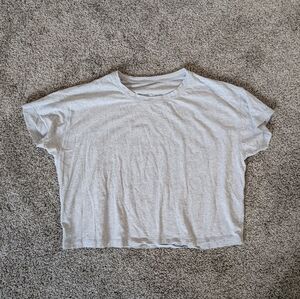 Lululemon Cropped Gray Tee